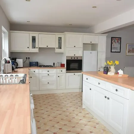 Cotswold Dog-Friendly Holiday Home Stroud  Exterior photo