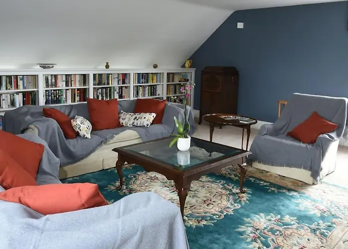 Cotswold Dog-Friendly Holiday Home